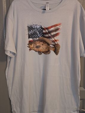 Custom Made Gray Short-Sleeve Graphic Tee with Fish and American Flag